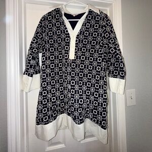 Entro Size L Embroidered 3/4 sleeve dress